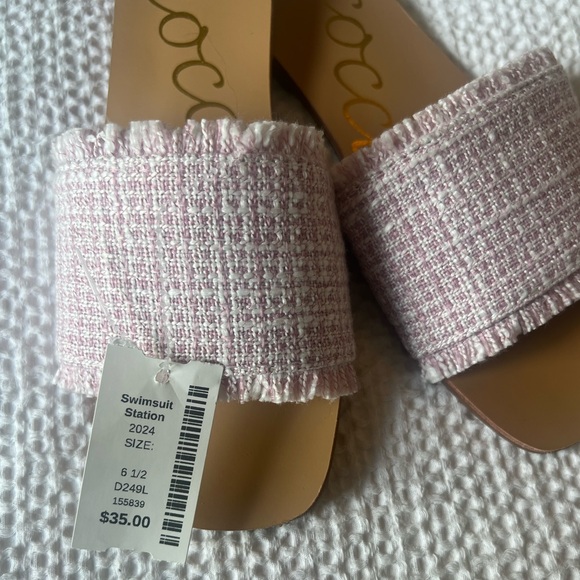 PINK SANDALS SIZE 6.5 - Picture 2 of 2